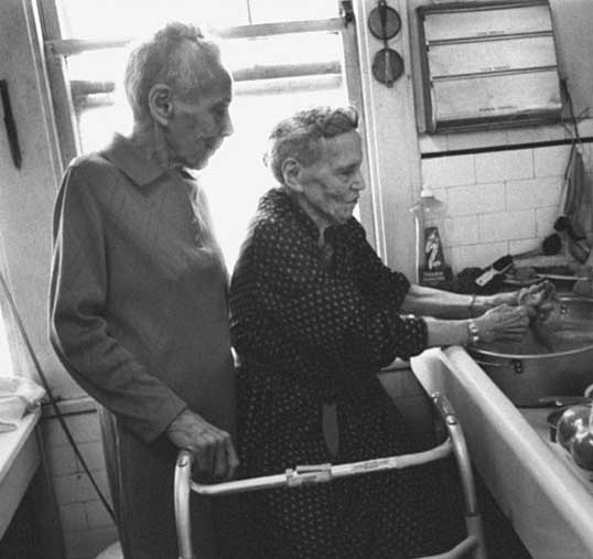 Sadie and Bessie at home in Mount Vernon, New York.