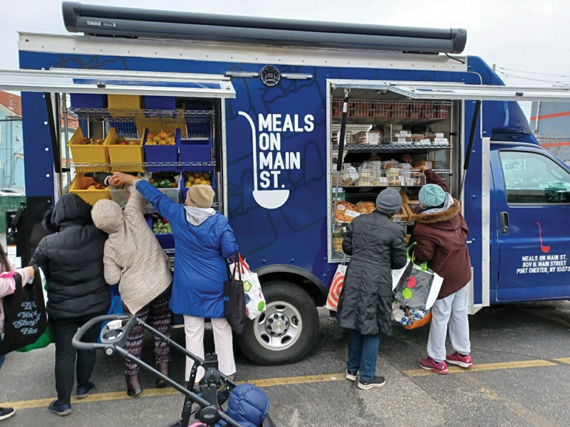 Meals on Main St. bus