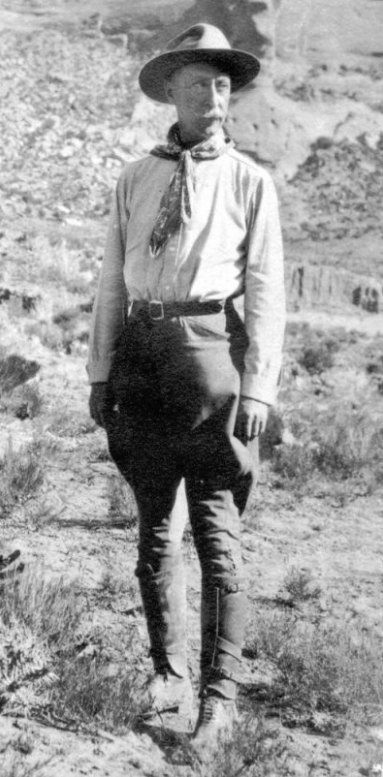 Charles Bernheimer with a hat standing in the desert. Photo Credit: CanyonCountyZephyr.com