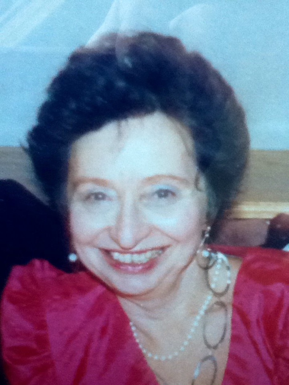 Close-up headshot of Edna Lavey on a cruise with her husband. Photo source: Facebook