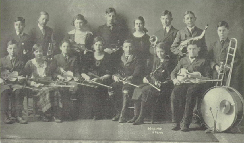 Durwell F. Vetter in an orchestra photo.