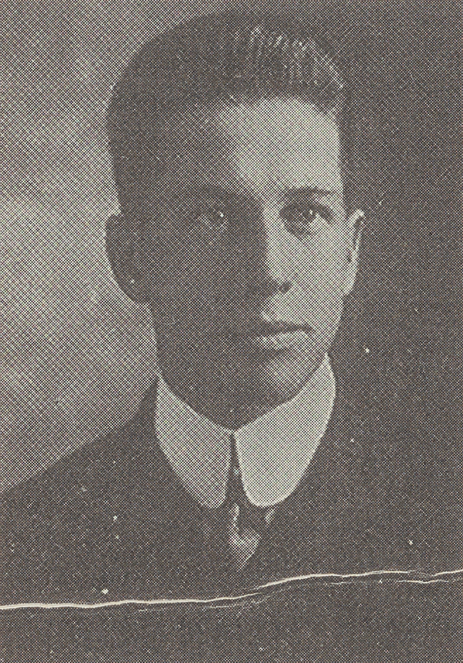 Enders Voorhees headshot as a young man, class of 1914, Dartmouth College.